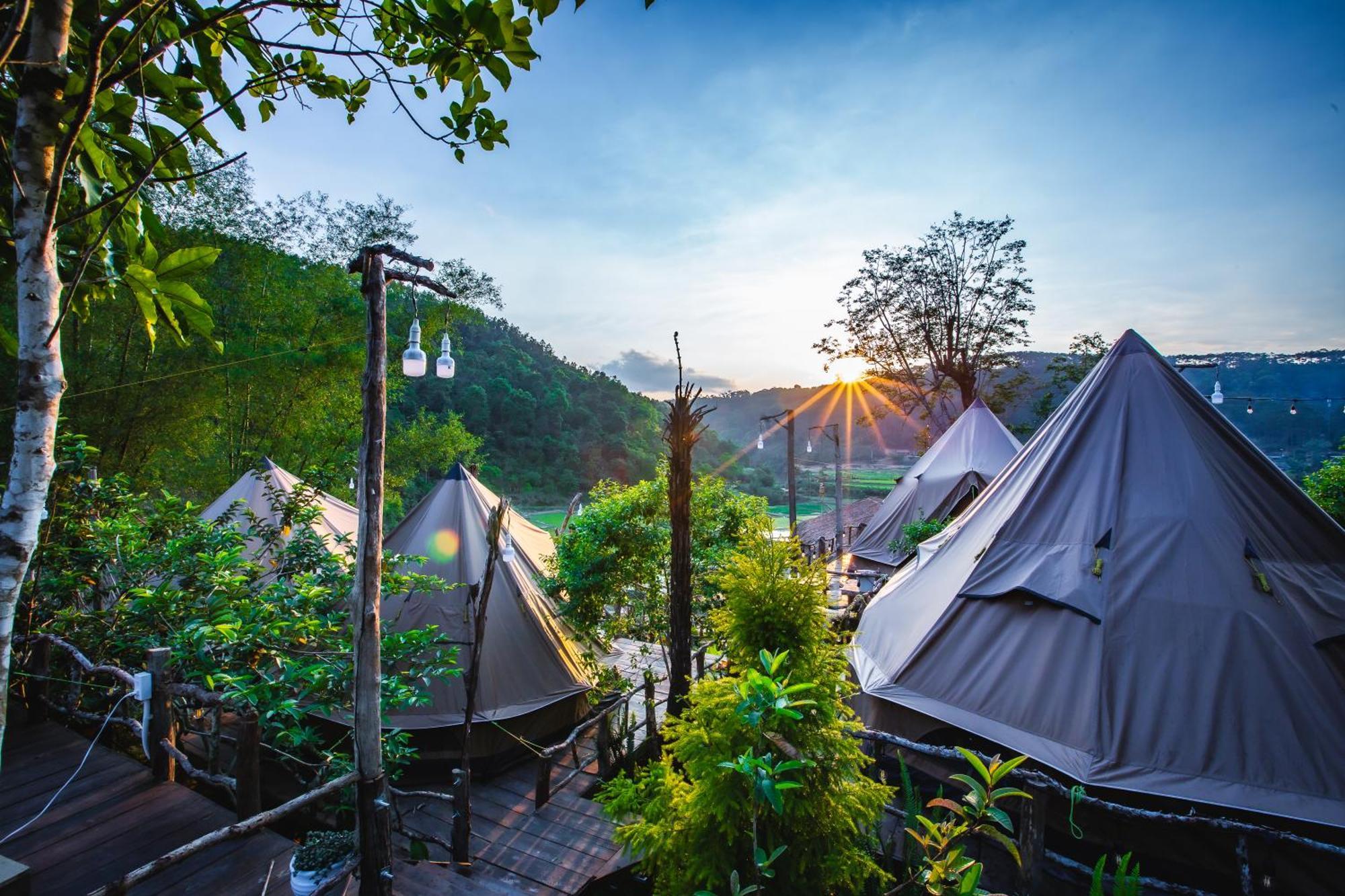 Nha Trong Ban - Homestay Mang Den Kon Von Kla Exterior photo