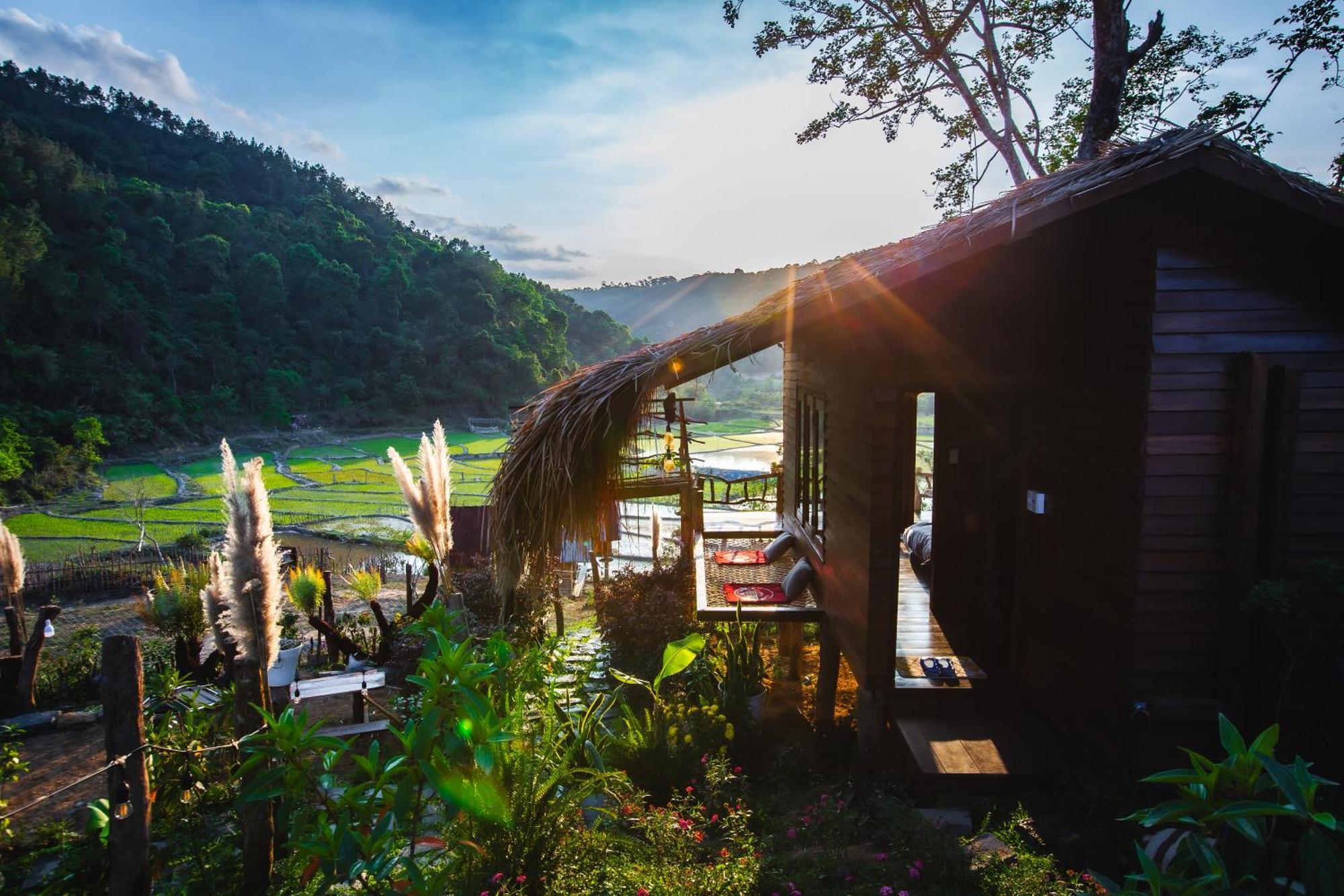Nha Trong Ban - Homestay Mang Den Kon Von Kla Exterior photo