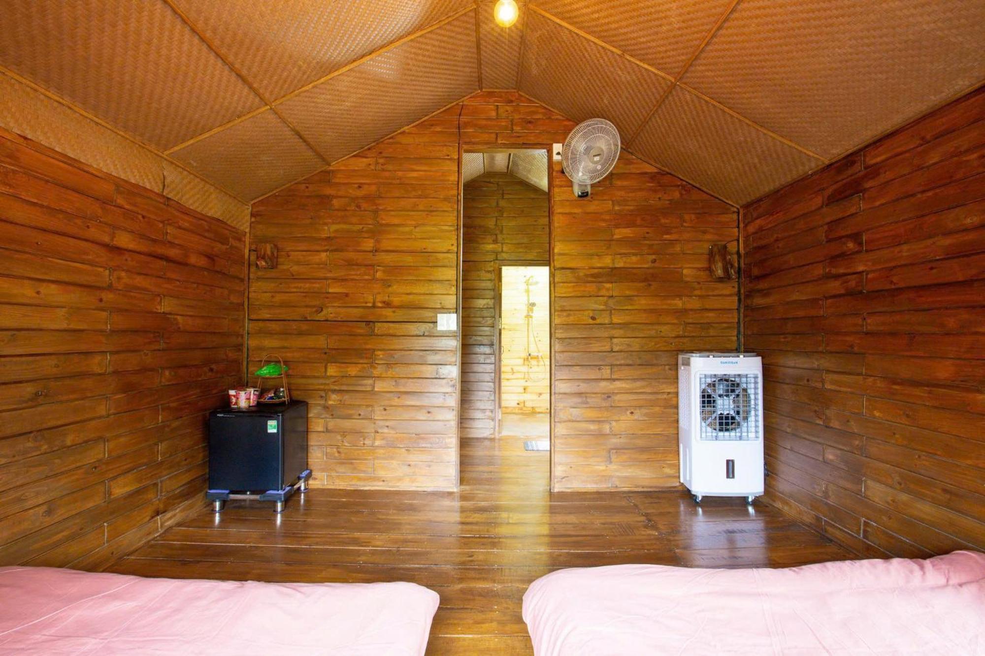 Nha Trong Ban - Homestay Mang Den Kon Von Kla Exterior photo